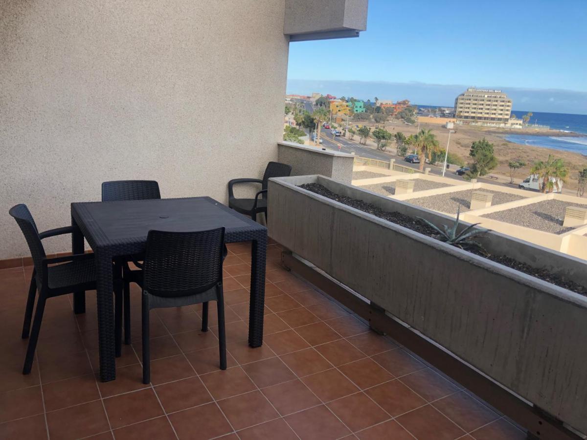 Nice Terrace In Front Of The Sea. La Jaquita 엘메다노 외부 사진