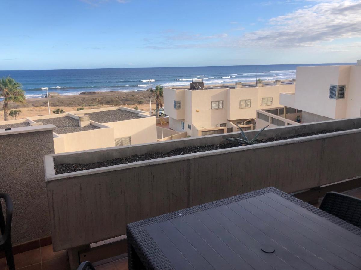 Nice Terrace In Front Of The Sea. La Jaquita 엘메다노 외부 사진